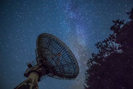 How Radio Telescopes Capture Hidden Cosmic Signals